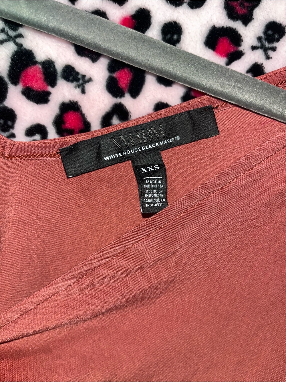 Rust Drawstring Front V-Neck Top - Picture 3 of 3
